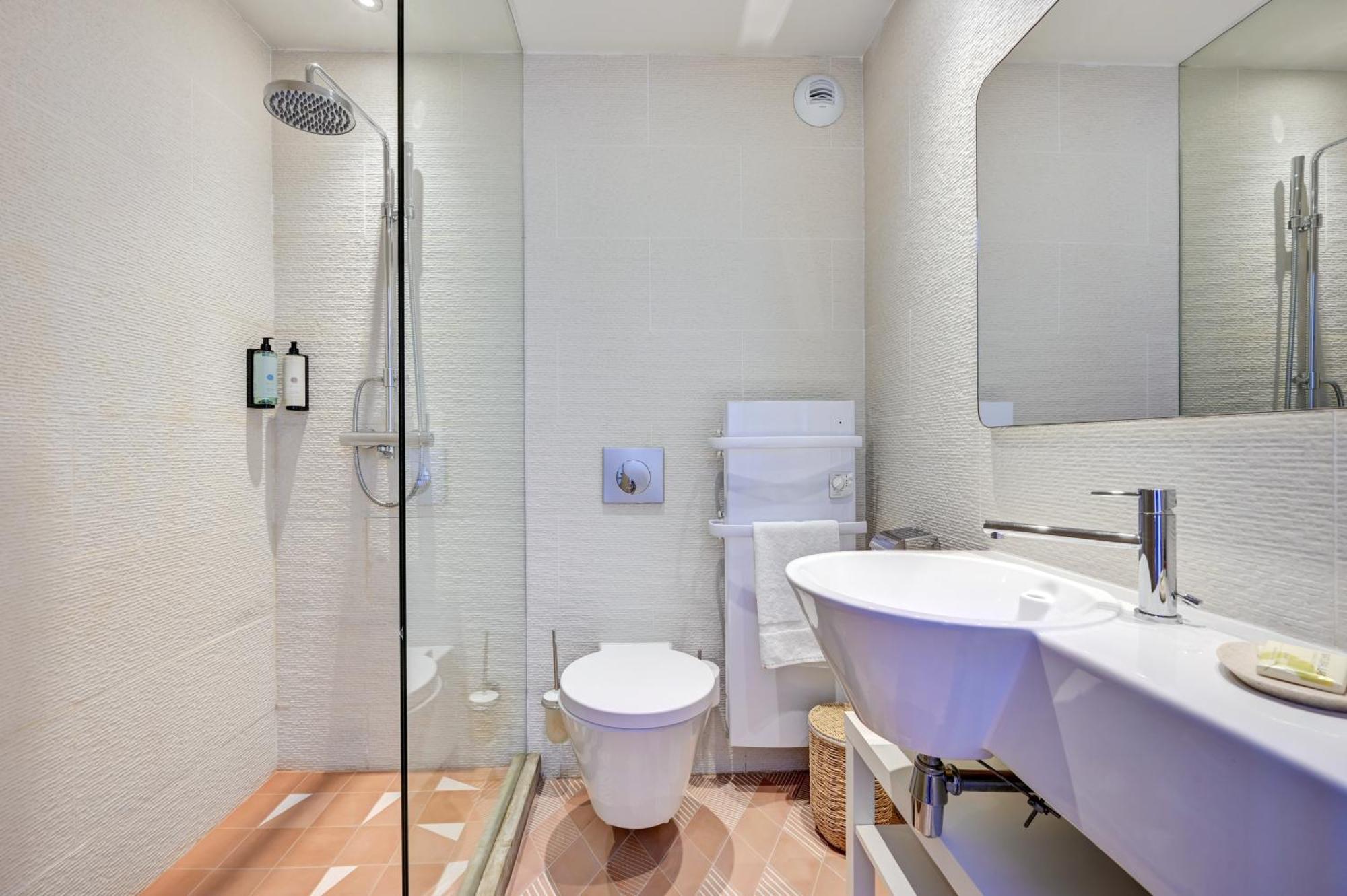 Hotel Bor Ιέρ Εξωτερικό φωτογραφία