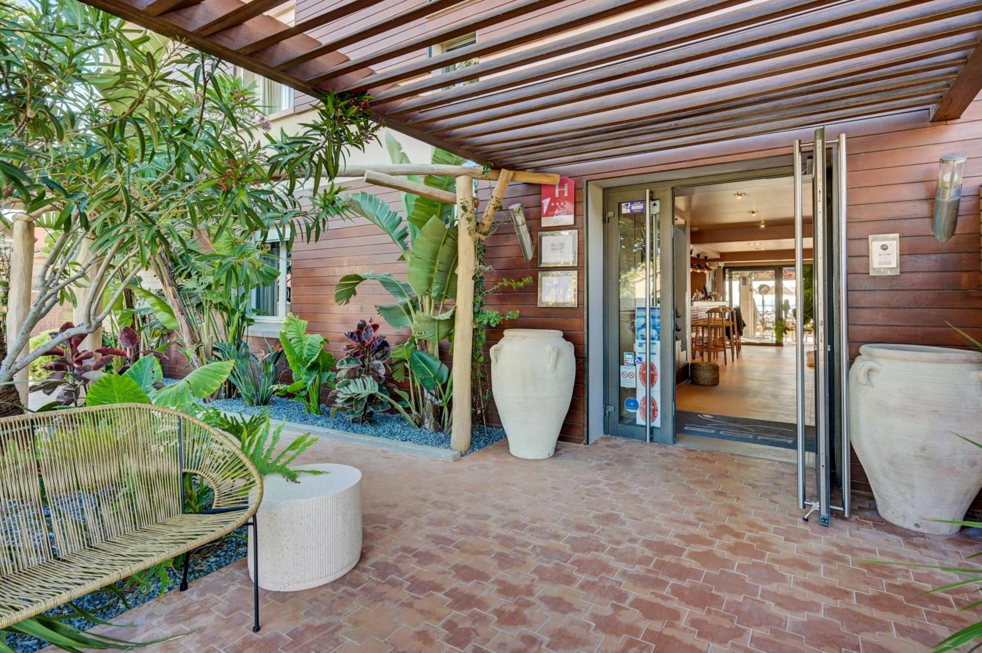 Hotel Bor Ιέρ Εξωτερικό φωτογραφία